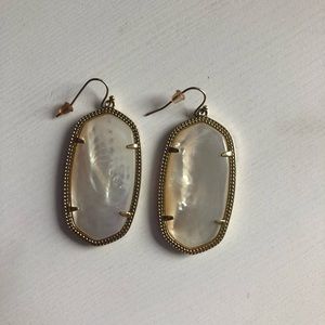 Kendra Scott Danielle mother of pearl earrings